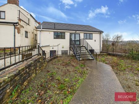 Railway Road, Cefn Mawr, LL14