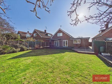 4 bedroom Detached house to let in Denning Road, Borras, LL12
