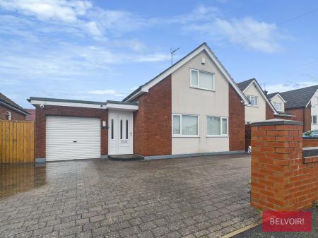 Denning Road, Borras, LL12