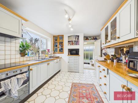 4 bedroom Detached house for sale in Chapel Lane, Rossett, Wrexham, LL12