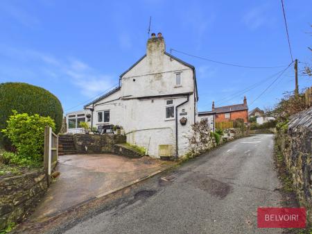 2 bedroom Semi-detached house for sale in Methodist Hill, Froncysyllte, Llangollen, LL20