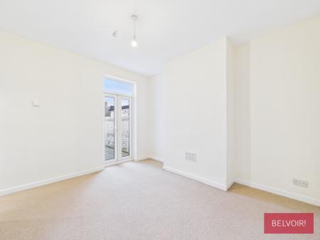 2 bedroom Terraced House to let in Benjamin Road, Wrexham, LL13