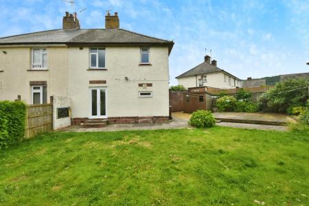 3 bedroom Semi-detached house to let in Estyn Close, Hope, LL12