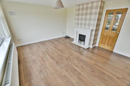 3 bedroom Bungalow to let in Brecon Close, Borras, LL12