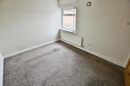 3 bedroom Bungalow to let in Brecon Close, Borras, LL12