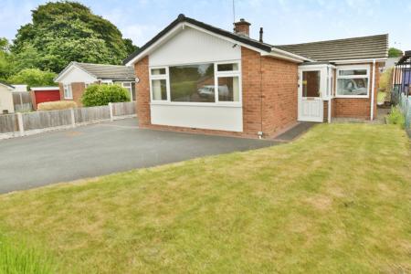 3 bedroom Bungalow to let in Brecon Close, Borras, LL12