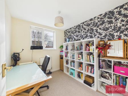 2 bedroom Flat for sale in Lamberton Drive, Brymbo, Wrexham, LL11