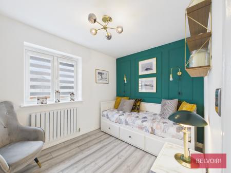 3 bedroom End of terrace house to let in Charles Street, Brymbo, LL11