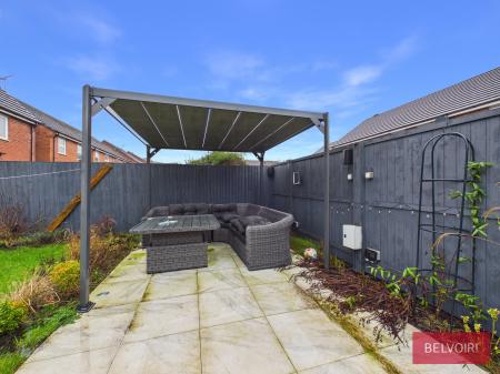 3 bedroom End of terrace house to let in Charles Street, Brymbo, LL11