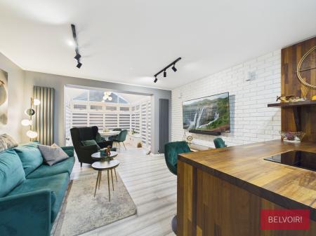 3 bedroom End of terrace house to let in Charles Street, Brymbo, LL11