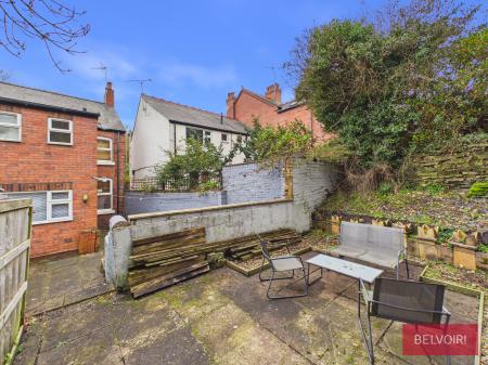 2 bedroom Semi-detached house for sale in Sycamore House, Gutter Hill