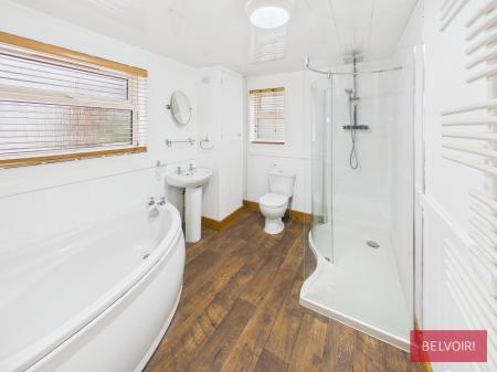 2 bedroom Semi-detached house for sale in Sycamore House, Gutter Hill