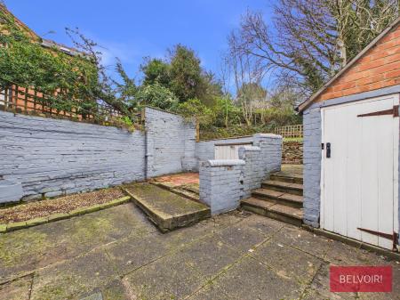 2 bedroom Semi-detached house for sale in Sycamore House, Gutter Hill