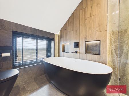 3 bedroom Detached house for sale in Celyn Cottage, Woodlands Road