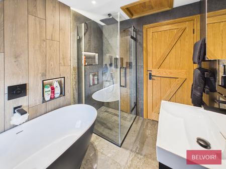 3 bedroom Detached house for sale in Celyn Cottage, Woodlands Road