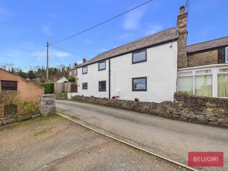 3 bedroom Detached house for sale in Celyn Cottage, Woodlands Road