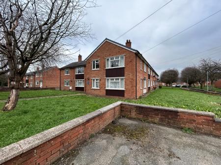 Daniels Drive, Ruabon, LL14