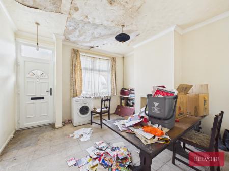 2 bedroom Terraced House for sale in Colemere Street, Wrexham, LL13