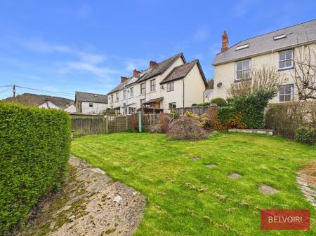 4 bedroom End of terrace house for sale in High Street, Glyn Ceiriog, Llangollen, LL20