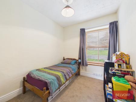 4 bedroom End of terrace house for sale in High Street, Glyn Ceiriog, Llangollen, LL20