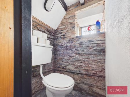 4 bedroom End of terrace house for sale in High Street, Glyn Ceiriog, Llangollen, LL20