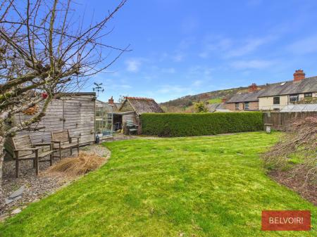 4 bedroom End of terrace house for sale in High Street, Glyn Ceiriog, Llangollen, LL20