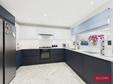 3 bedroom Bungalow for sale in Green Meadows, New Broughton, LL11