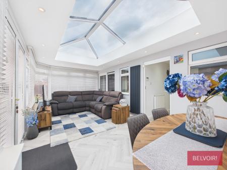 3 bedroom Bungalow for sale in Green Meadows, New Broughton, LL11