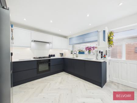 3 bedroom Bungalow for sale in Green Meadows, New Broughton, LL11