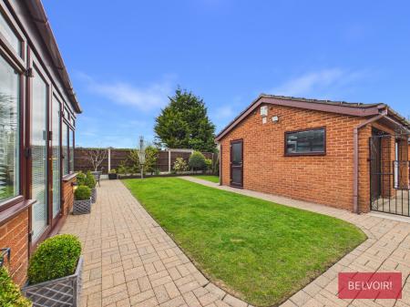 3 bedroom Bungalow for sale in Green Meadows, New Broughton, LL11