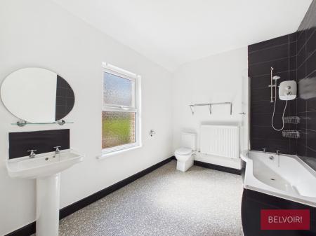 2 bedroom Terraced House to let in Vernon Street, Wrexham, LL11