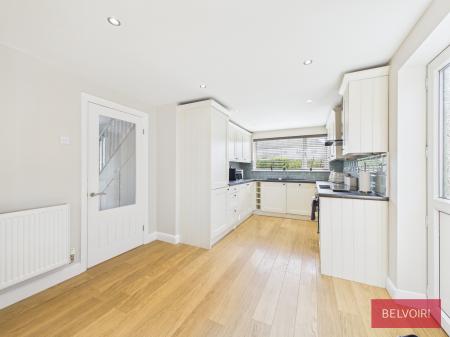 4 bedroom Detached house for sale in Tattenhall Road, Tattenhall, Chester, CH3