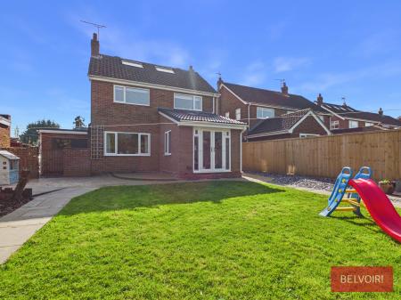 4 bedroom Detached house for sale in Tattenhall Road, Tattenhall, Chester, CH3