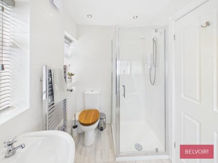 4 bedroom Detached house for sale in Tattenhall Road, Tattenhall, Chester, CH3