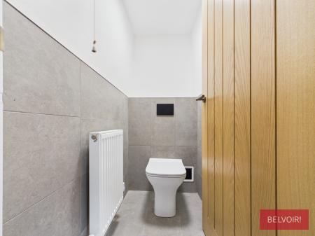 1 bedroom Flat to let in Bersham Road, Wrexham, LL13