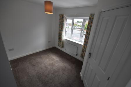 3 bedroom Semi-detached house to let in Nant Garw, Cobden Mill, Wrexham, LL13
