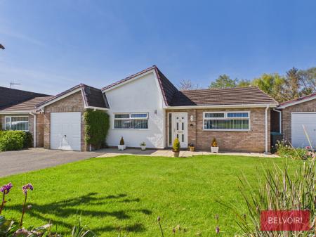 3 bedroom Bungalow for sale in Laurels Avenue, Bangor-On-Dee, Wrexham, LL13
