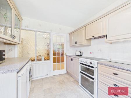 3 bedroom Bungalow for sale in Laurels Avenue, Bangor-On-Dee, Wrexham, LL13