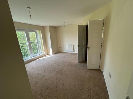 2 bedroom Flat to let in Lamberton Drive, Brymbo, LL11
