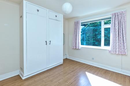 4 bedroom Detached house for sale in Pentre, Chirk, Wrexham, LL14