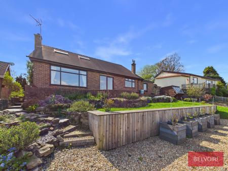 4 bedroom Detached house for sale in Pentre, Chirk, Wrexham, LL14