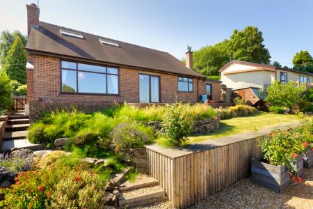 Pentre, Chirk, Wrexham, LL14