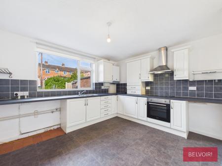 3 bedroom Terraced House for sale in Bryn Offa, Wrexham, LL13