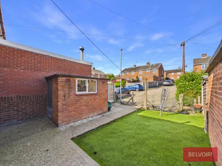 3 bedroom Terraced House for sale in Bryn Offa, Wrexham, LL13