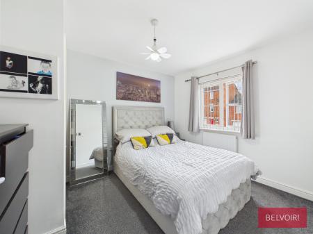 2 bedroom Maisonette for sale in Pendinas, Wrexham, LL11