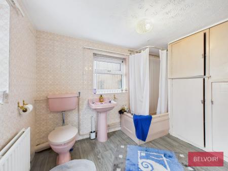 3 bedroom Semi-detached house to let in Top Road, Summerhill, Wrexham, LL11