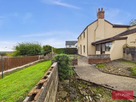 3 bedroom Semi-detached house to let in Top Road, Summerhill, Wrexham, LL11