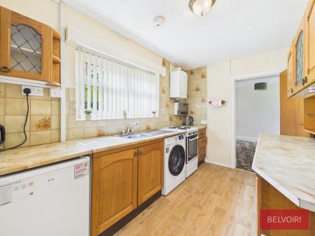 3 bedroom Semi-detached house to let in Top Road, Summerhill, Wrexham, LL11