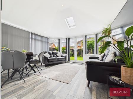3 bedroom Semi-detached house for sale in Carden Park Way, Wrexham, LL13