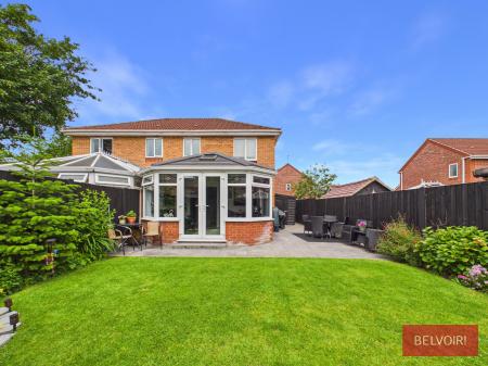 3 bedroom Semi-detached house for sale in Carden Park Way, Wrexham, LL13